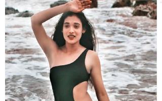 telugu-actor-rekha-boj-commits-to-run-naked-on-vizag-beach-if-india-wins-world-cup
